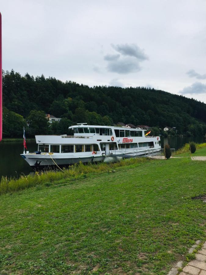 Natur Und Neckarblick Bei Heidelberg Hirschhorn Eksteriør bilde